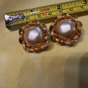 Vintage Carolee Gold Tone & Faux Pearl Clip-On Earrings | Statement